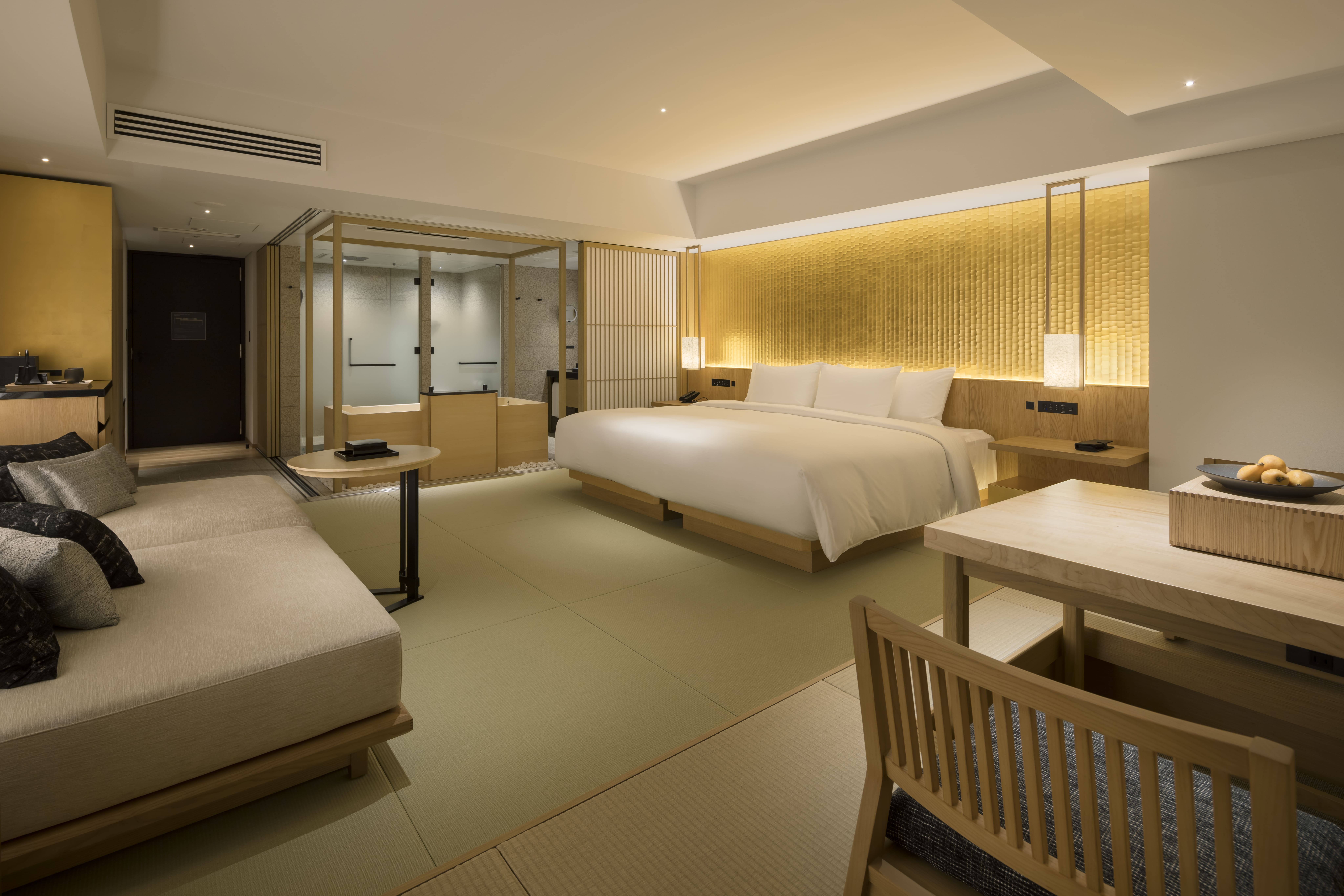 BT HS Kyoto Serenity King Room